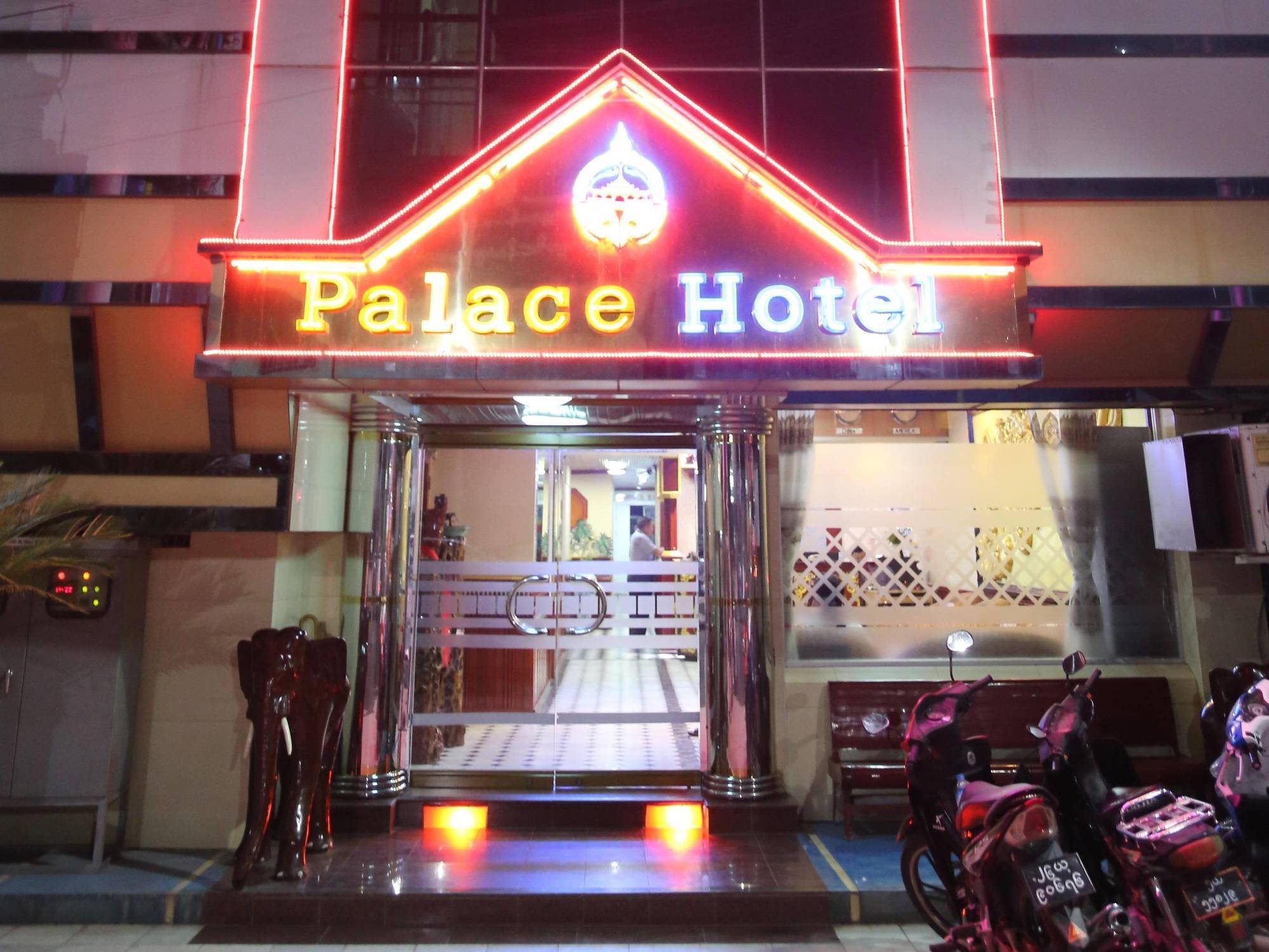 מנדלאי Palace Hotel מראה חיצוני תמונה